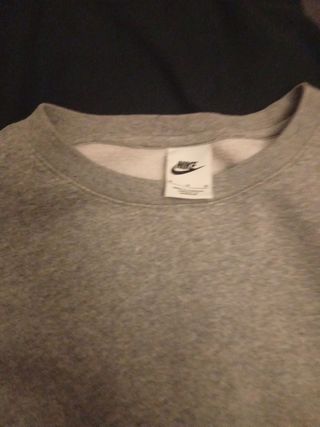 Suéter Nike Gris