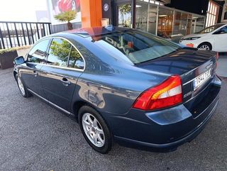 Volvo S80 2.5 T Momentum 147 kW (200 CV)