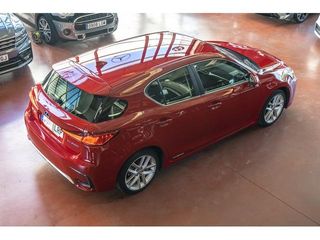 Lexus CT 200h Executive 100 kW (136 CV)
