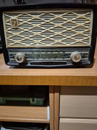 Radio Philips Antigua