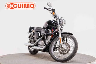 HARLEY DAVIDSON SPORTSTER 883 CUSTOM