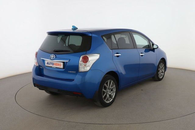 Toyota Verso 1.6 Advance