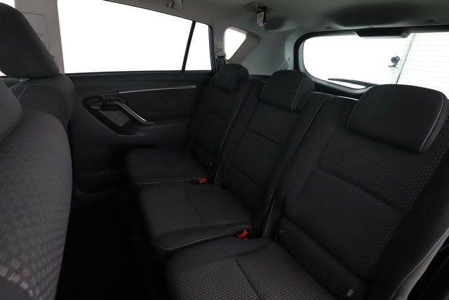 Toyota Verso 1.6 Advance