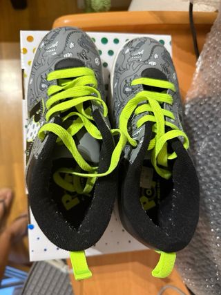Zapatillas Pop Strive con Ruedas