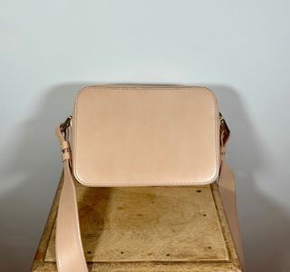 Bolso bandolera Emporio Armani beige