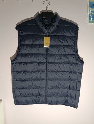 Chaleco acolchado sin mangas azul marino. Nuevo