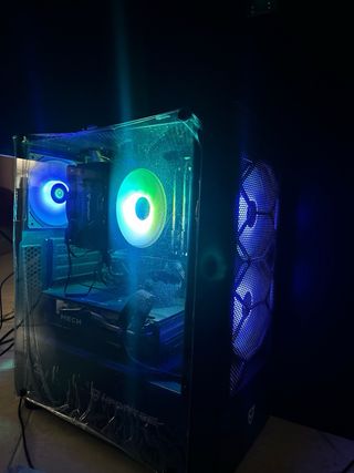 PC Gamer Ryzen 5 + RX 6750 XT - Como Novo!