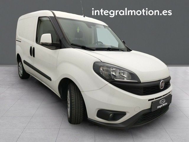 Fiat Doblò Cargo 1.3 Multijet 95 SX SWB 4d 