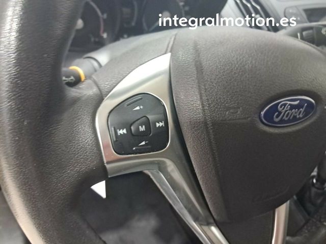 Ford Transit Courier KOMBI TREND1.5 