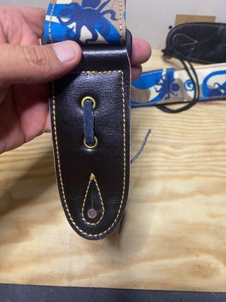 Correa de guitarra Mugig ajustable