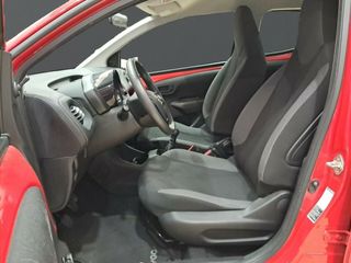 Toyota Aygo 1.0 70 x-play