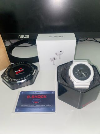 Reloj G-Shock Blanco 
tengo factura 