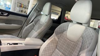 VOLVO XC60 2.0 B5 P CORE AUTO 4WD 5P