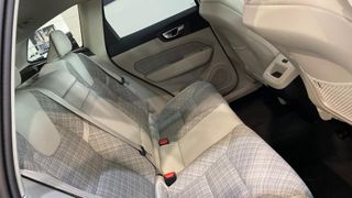 VOLVO XC60 2.0 B5 P CORE AUTO 4WD 5P