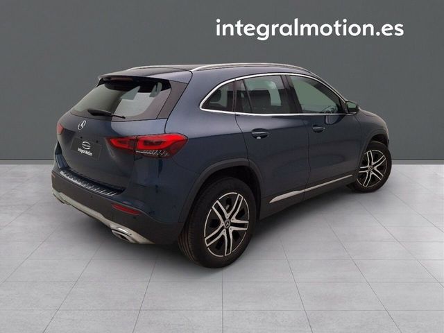 Mercedes GLA 180 d Business Solution 5d 