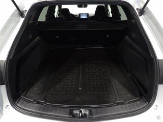 TOYOTA Corolla 1.8 125H STYLE E-CVT TOURING SPORT