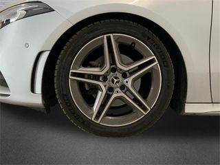 MERCEDES-BENZ Clase A 200 d