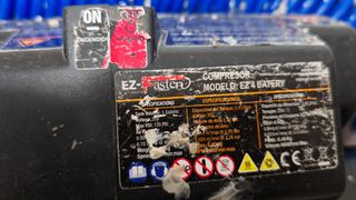 Compresor portátil EZ-Fasten EZ4 con batería