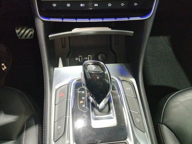 MG eHS 1.5T-GDI PHEV Luxury