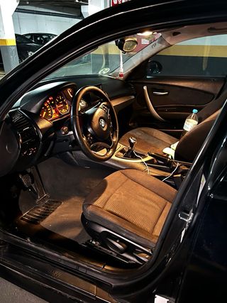 BMW Serie 1 2008 143cv recien pintado