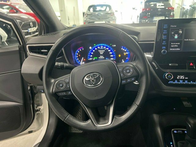 Toyota Corolla 1.8 125H ACTIVE TECH E-CVT