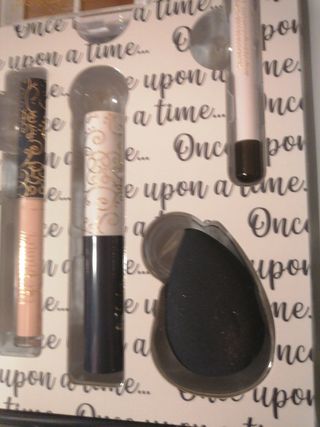 Caja Maquillaje 12 Esenciales Nuevo