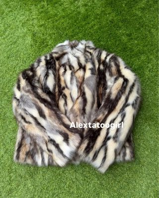 Abrigo efecto pelo Zara M