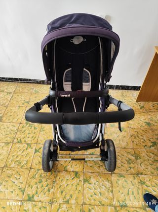 Carrito de bebé con cuco