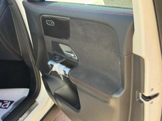 MERCEDES GLB 