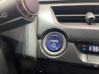 Lexus UX 2.0 250h Business