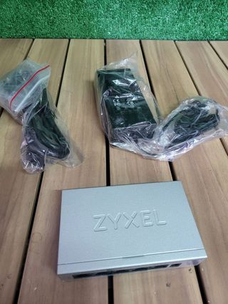 Switch Zyxel Gigabit 5 puertos