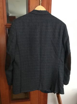 Americana gris oscuro talla L