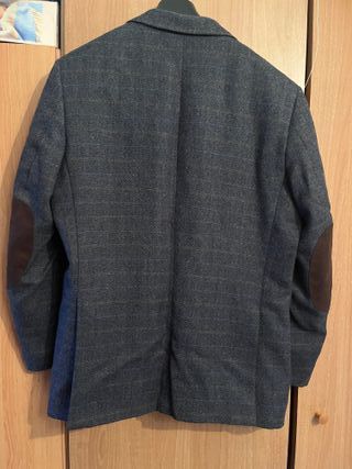Americana gris oscuro talla L