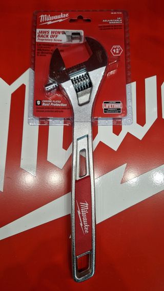Llave inglesa Milwaukee