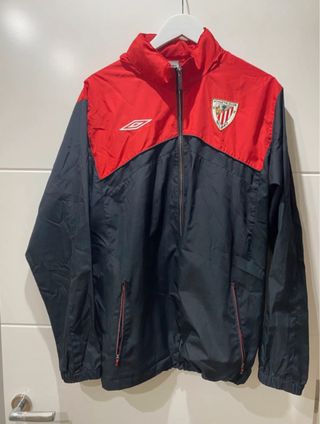 Chubasquero Athletic Club Umbro Rojo/Negro
