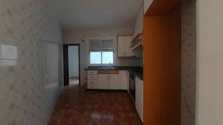 Piso en venta en Yecla