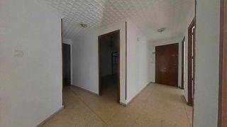 Piso en venta en Yecla