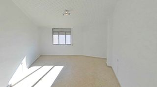 Piso en venta en Yecla