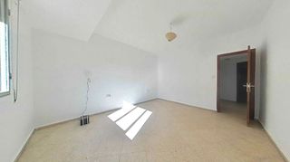 Piso en venta en Yecla