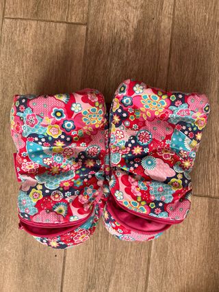 Guantes Silla Paseo Tuc Tuc Flores