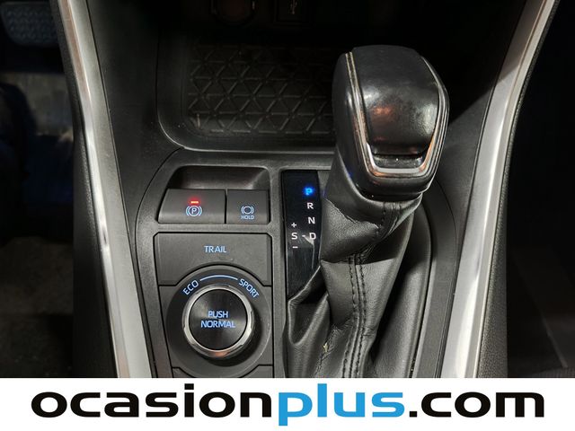 Toyota Rav4 2.5l hybrid Advance 4WD 163 kW (222 CV)