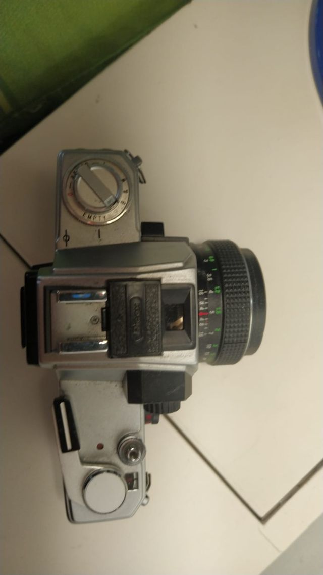 Ricoh TLS 401 con Obiettivo Auto Rikenon 50mm f2