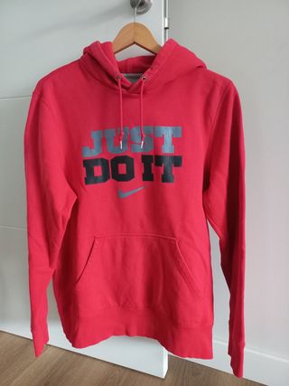 Sudadera Nike roja con capucha Talla M