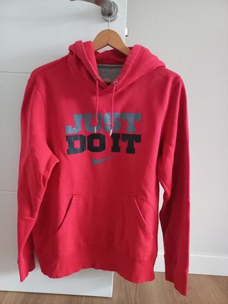 Sudadera Nike roja con capucha Talla M