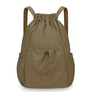 Mochila marrón con cordón