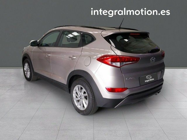 Hyundai Tucson 2.0 CRDi 136cv BlueDr Klass Sky Nav 4x2