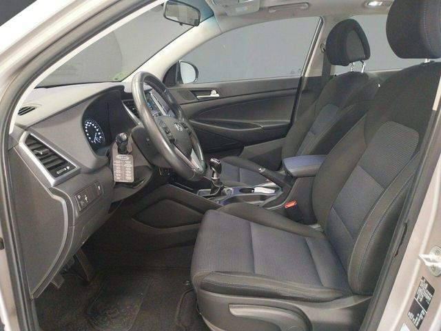 Hyundai Tucson 2.0 CRDi 136cv BlueDr Klass Sky Nav 4x2