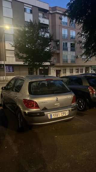 Se vende o se cambia por algo de interés