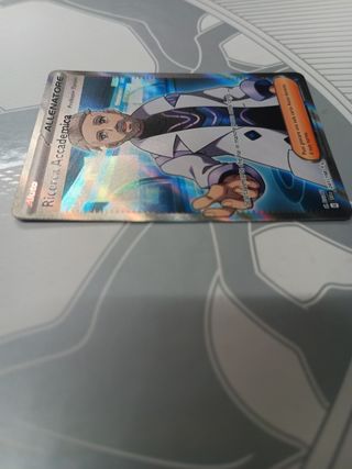 Pokemon Allenatore Ricerca Accademica 241/198