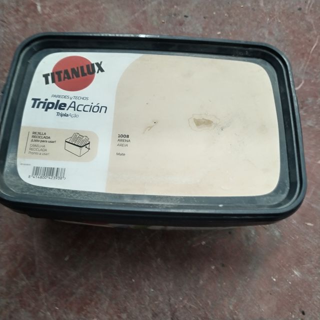 Pintura Titanlux Triple Acción Arena Mate